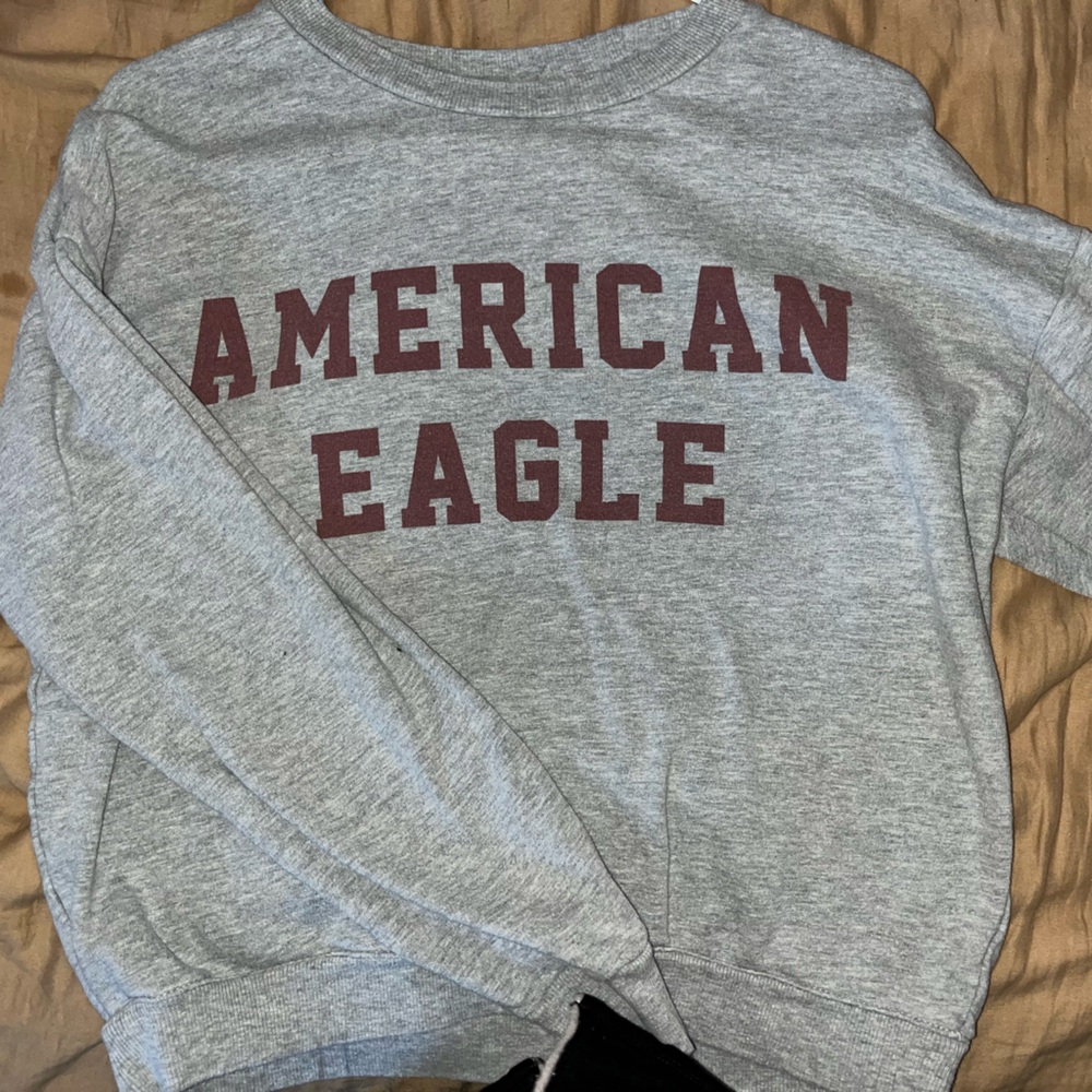 American Eagle Sweatshirt